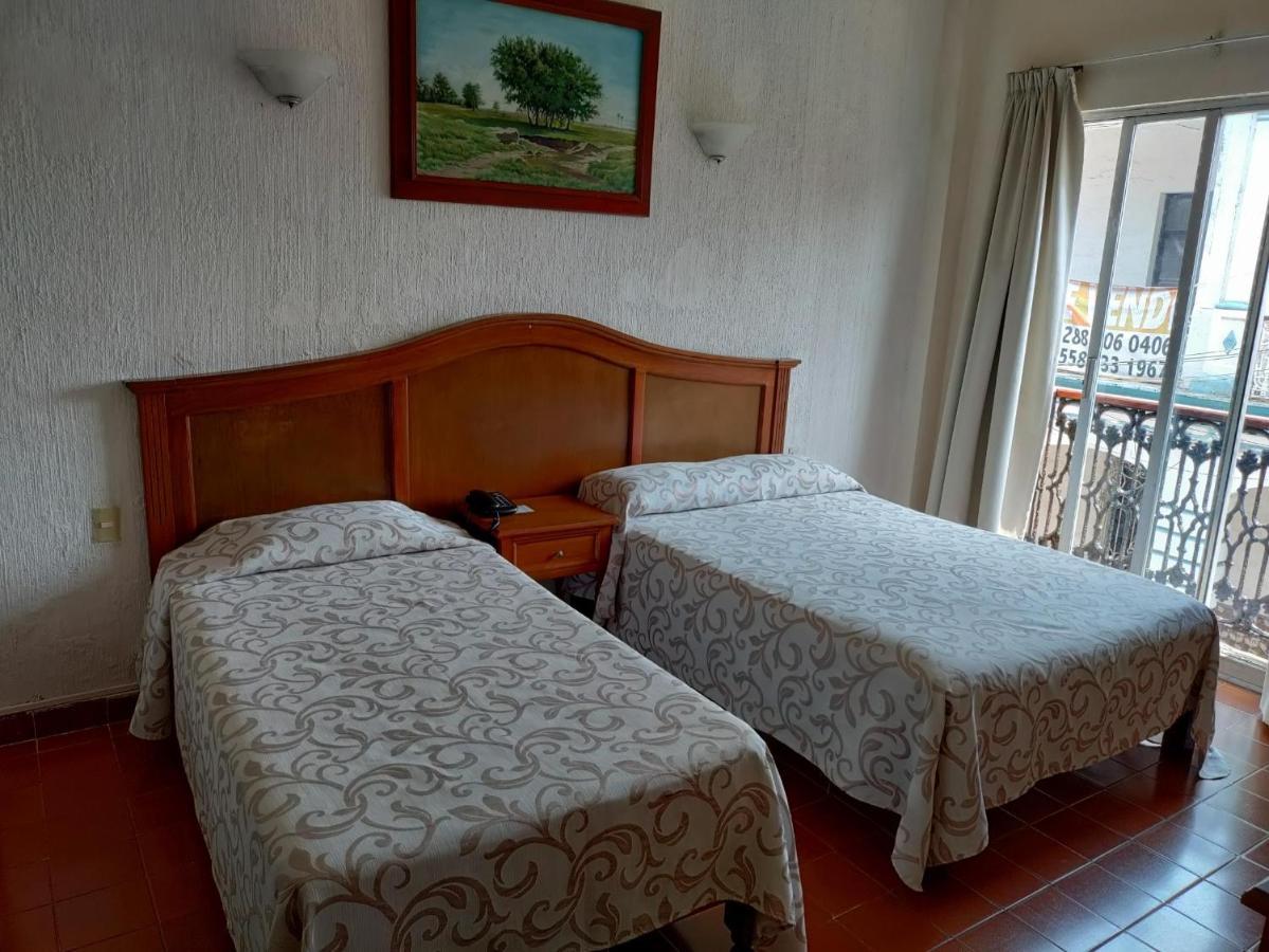 Hotel Posada Dona Lala Tlacotalpan Esterno foto