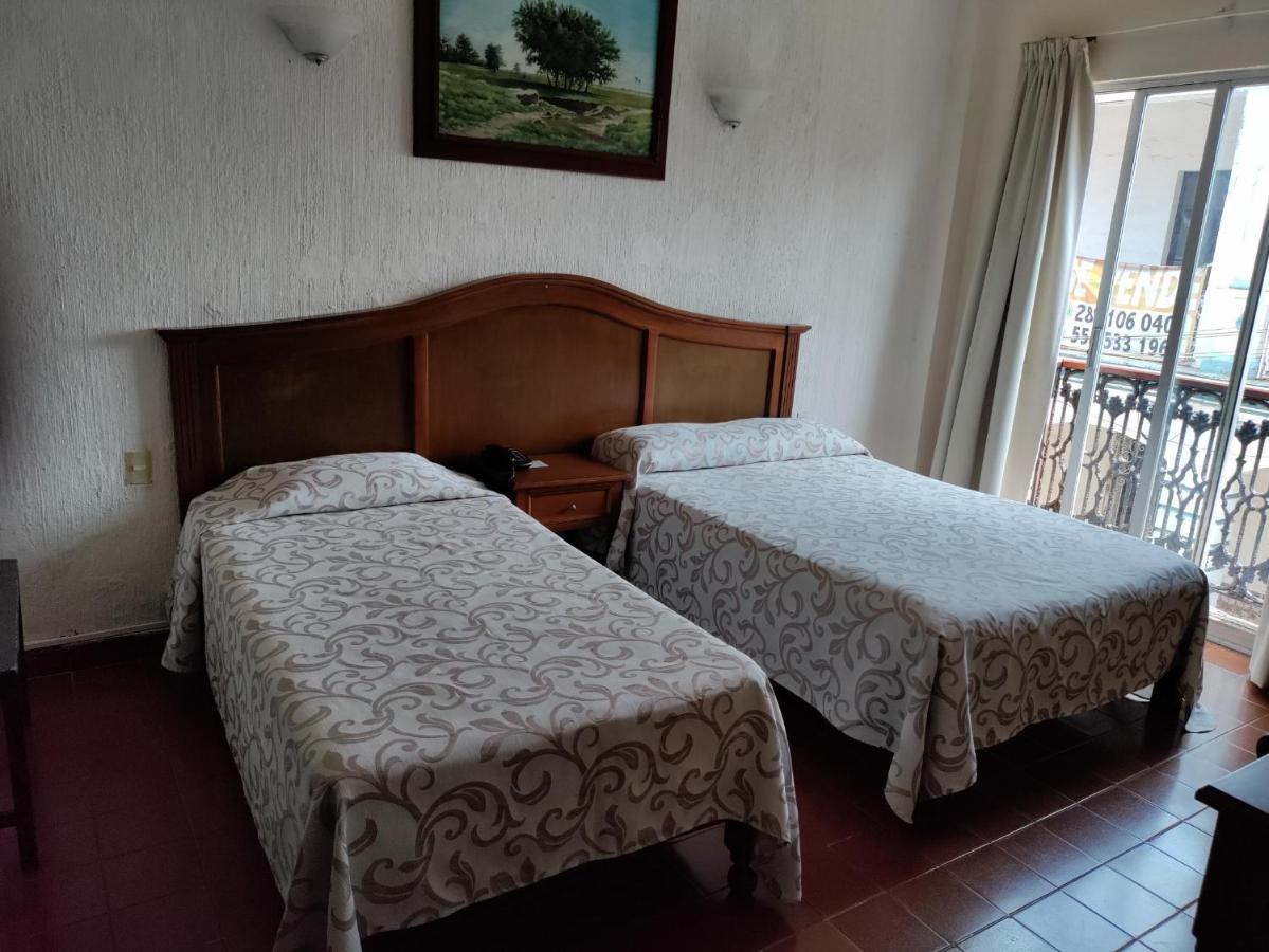 Hotel Posada Dona Lala Tlacotalpan Esterno foto