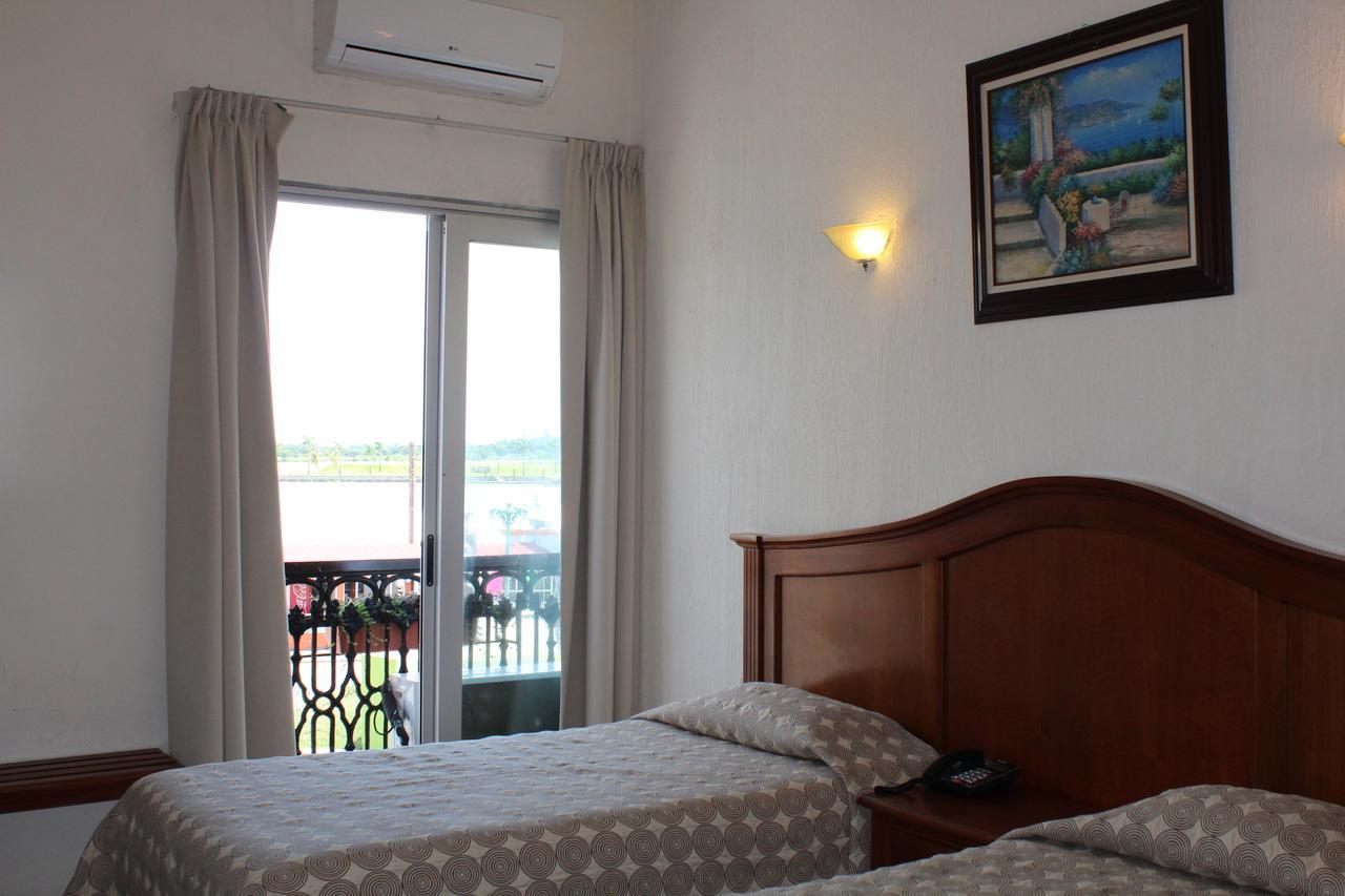 Hotel Posada Dona Lala Tlacotalpan Esterno foto
